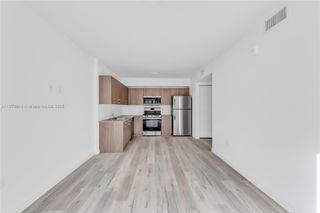 175 NW 160TH ST 307, North Miami Beach, FL 33169