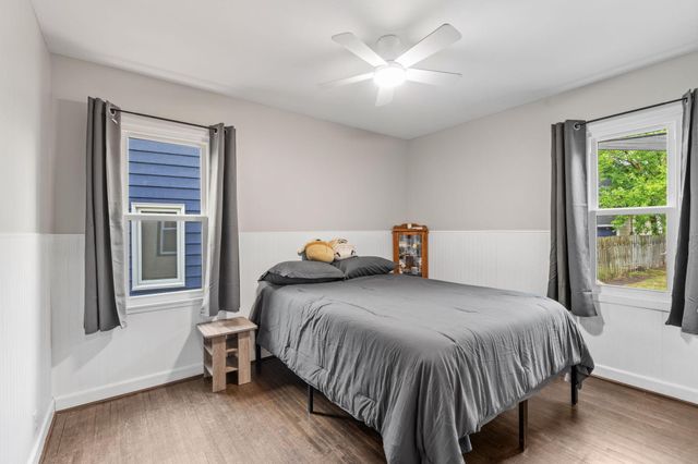 4258 Islemount Place, Robbinsdale, MN 55422