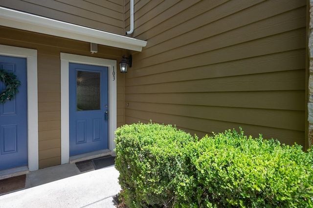 1620 Bryant DR 103, Round Rock, TX 78664