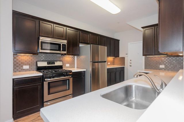 1620 Bryant DR 103, Round Rock, TX 78664