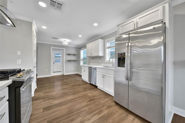 4303 Marlborough Drive, Houston, TX 77092