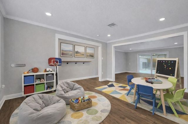 4303 Marlborough Drive, Houston, TX 77092