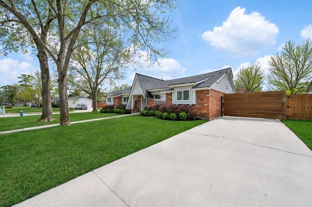 4303 Marlborough Drive, Houston, TX 77092