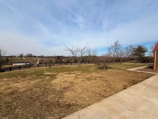 131 Monday Lane, Berea, KY 40403