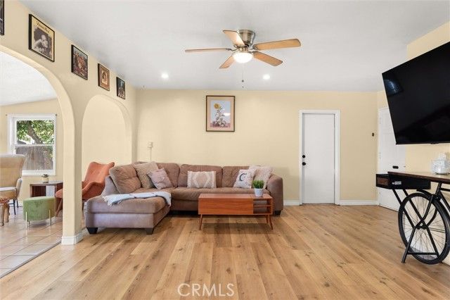 3623 Arlington Ave, Riverside, CA 92506