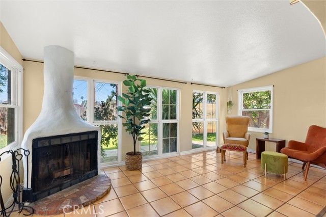 3623 Arlington Ave, Riverside, CA 92506