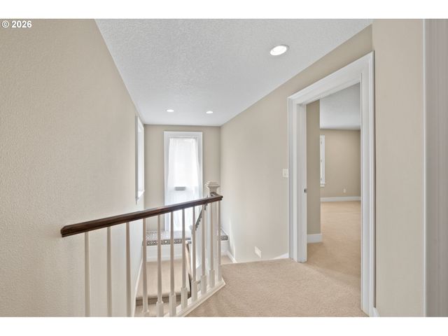 13056 KNAUS Rd, Lake Oswego, OR 97034