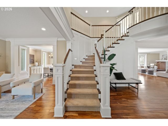 13056 KNAUS Rd, Lake Oswego, OR 97034