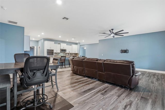 11174 MARVELWOOD ROAD, Weeki Wachee, FL 34614