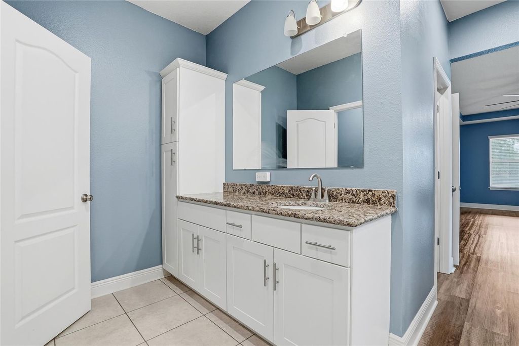 Image 46 of property listing at 11174 MARVELWOOD ROAD, Weeki Wachee, FL 34614