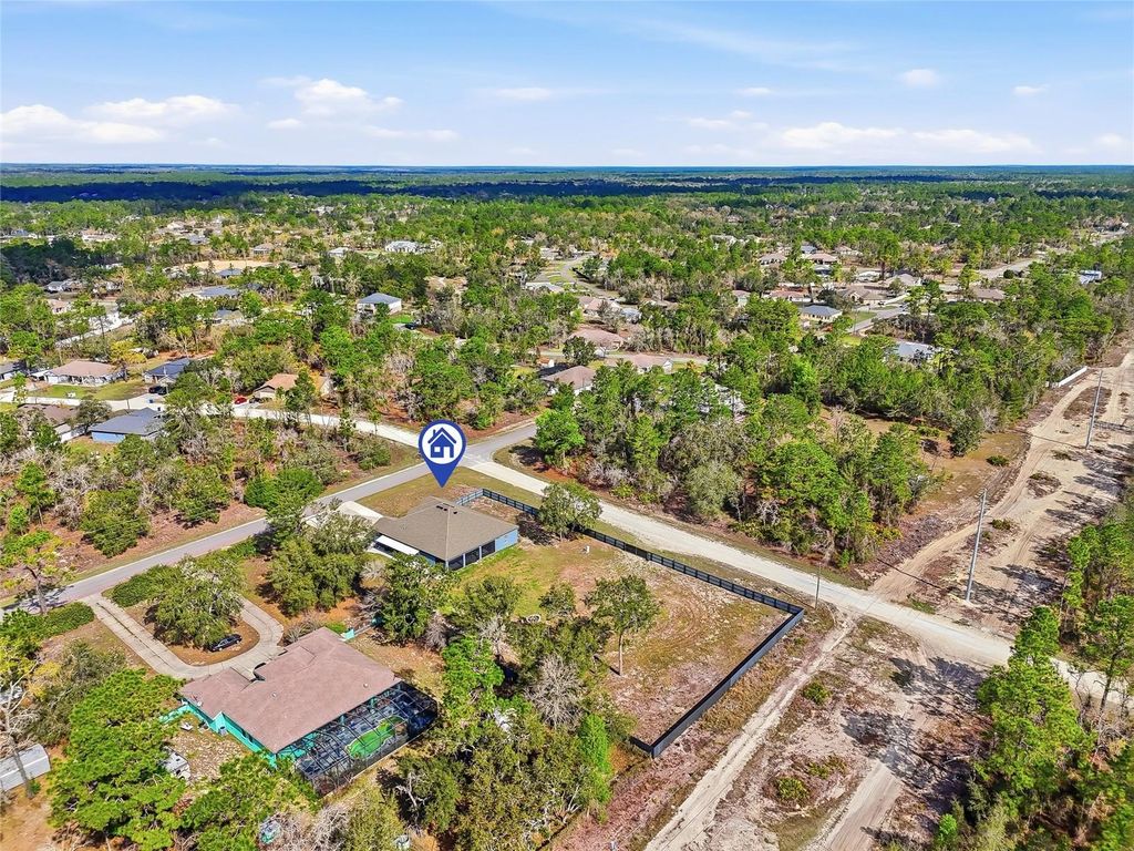 Image 61 of property listing at 11174 MARVELWOOD ROAD, Weeki Wachee, FL 34614