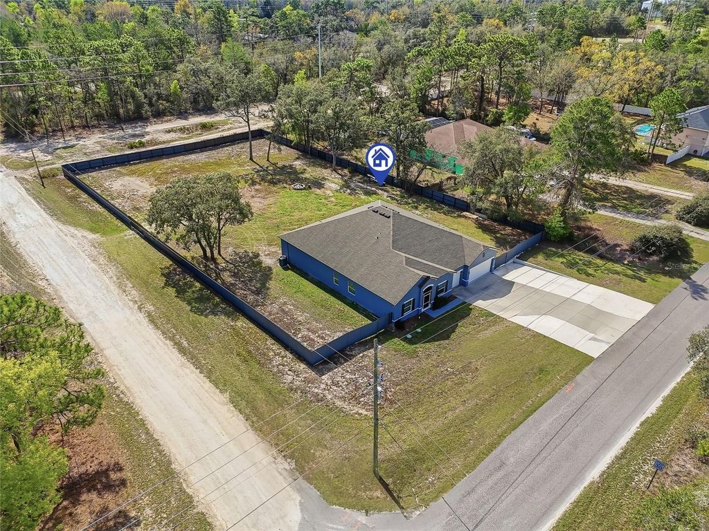 Image 63 of property listing at 11174 MARVELWOOD ROAD, Weeki Wachee, FL 34614