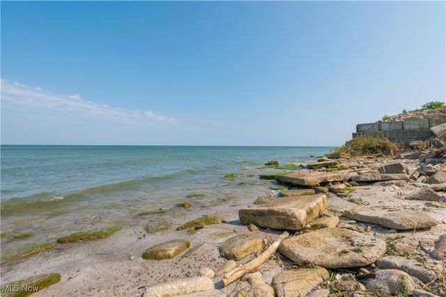 4502 Edgewater Drive, Sheffield Lake, OH 44054