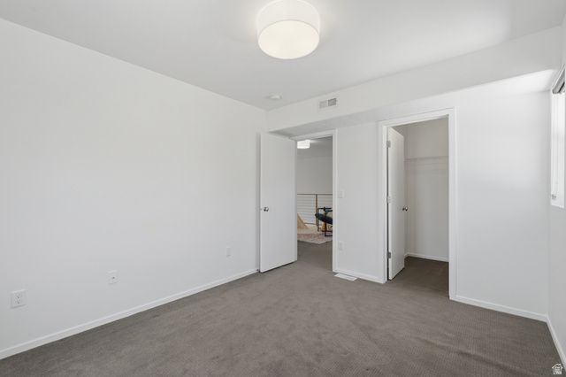 5039 AMBERMONT DR, Herriman, UT 84096