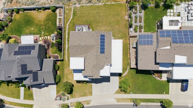 5039 AMBERMONT DR, Herriman, UT 84096