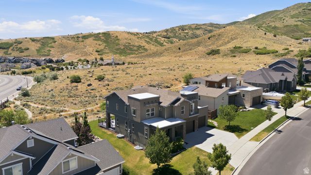 5039 AMBERMONT DR, Herriman, UT 84096