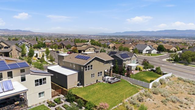 5039 AMBERMONT DR, Herriman, UT 84096