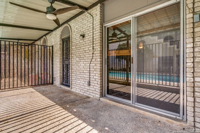 102 Vassar Ln Apt 4, San Antonio, TX 78212