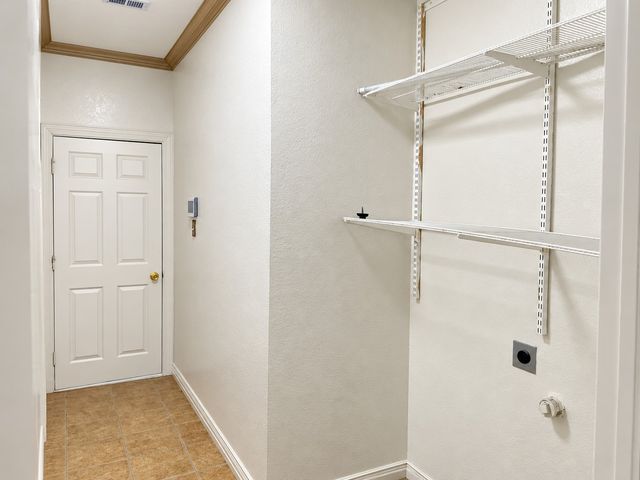 3832 Leon Drive, Carrollton, TX 75010