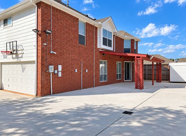 3832 Leon Drive, Carrollton, TX 75010