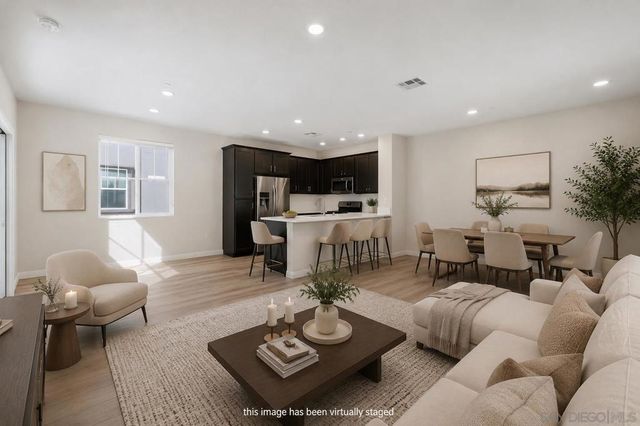 1585 San Alfonso, San Diego, CA 92154