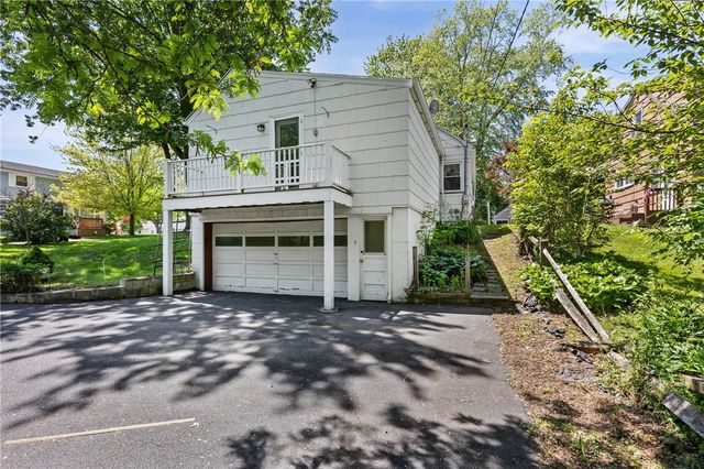 166 Wood Road, Greece, NY 14626