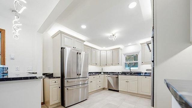 44 Sherwood Meadows, Pembroke, NH 03275