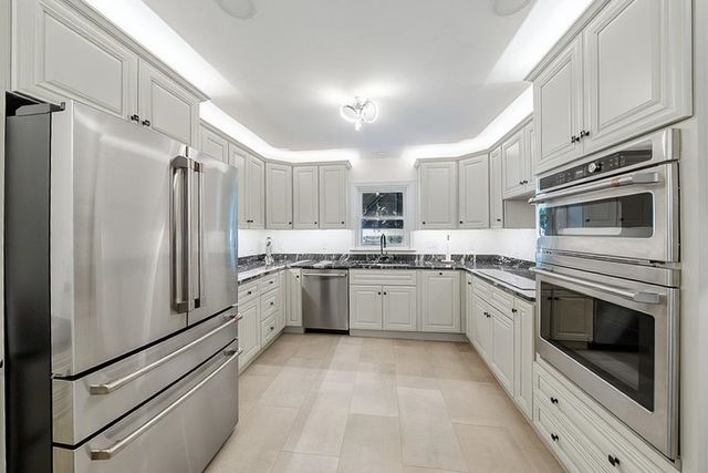 44 Sherwood Meadows, Pembroke, NH 03275