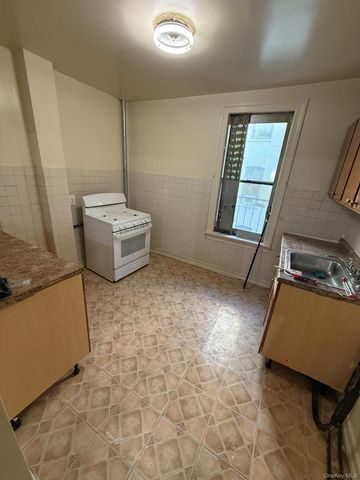 2116 Honeywell Avenue 5, Bronx, NY 10460