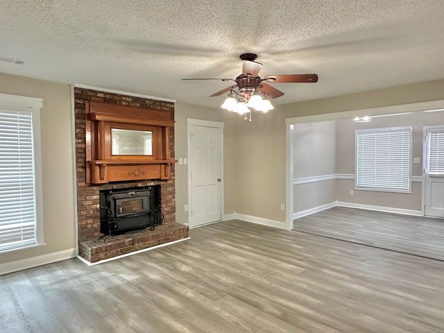 6043 TALL WILLOW DR, Memphis, TN 38141