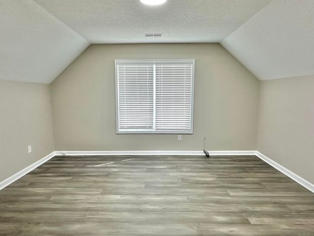 6043 TALL WILLOW DR, Memphis, TN 38141