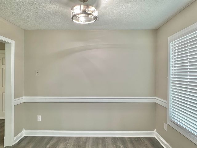 6043 TALL WILLOW DR, Memphis, TN 38141