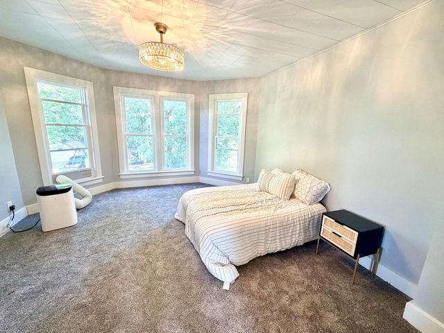 300 W Chestnut STREET, Burlington, WI 53105