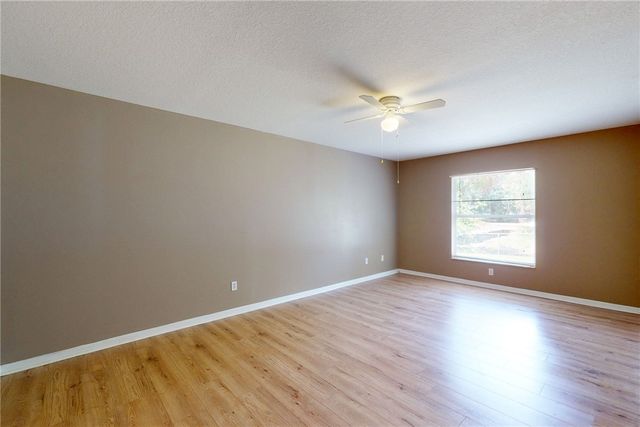 8465 101st Avenue, Vero Beach, FL 32967
