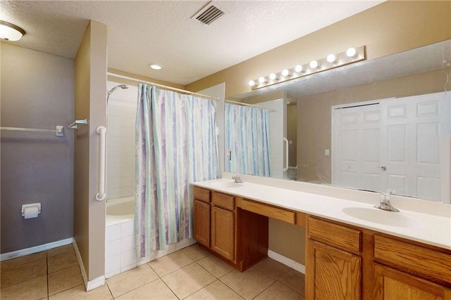 8465 101st Avenue, Vero Beach, FL 32967