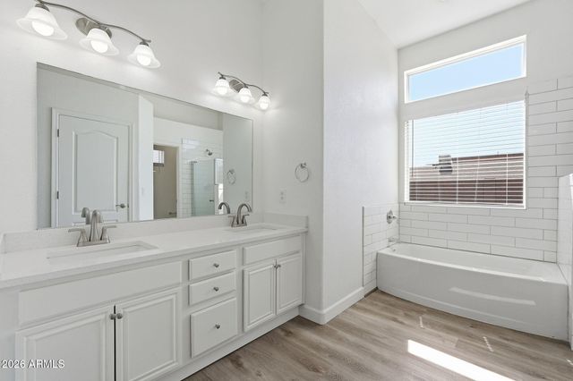 17644 N 17TH Street, Phoenix, AZ 85022