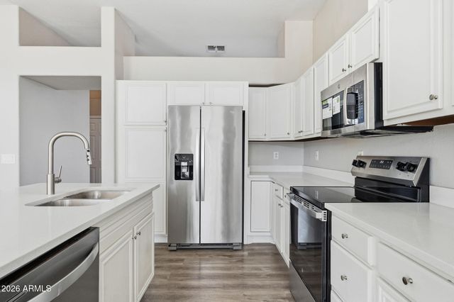 17644 N 17TH Street, Phoenix, AZ 85022