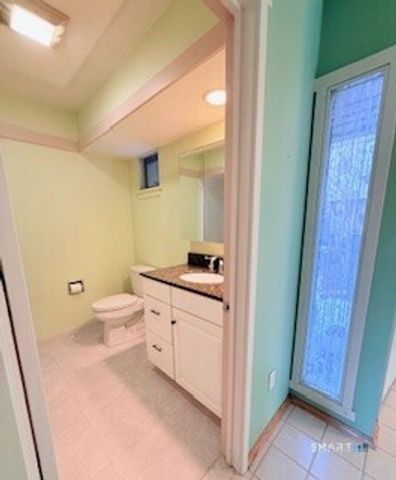 318 Heritage Village E, Southbury, CT 06488