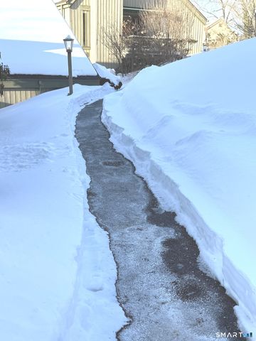 318 Heritage Village E, Southbury, CT 06488