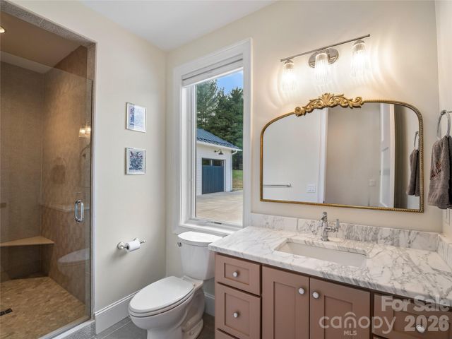 5 Sweetgrass Lane, Fletcher, NC 28732