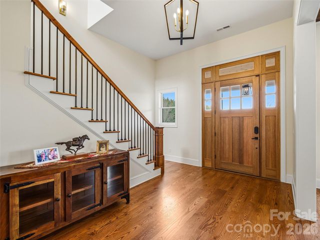 5 Sweetgrass Lane, Fletcher, NC 28732