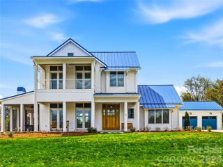 5 Sweetgrass Lane, Fletcher, NC 28732