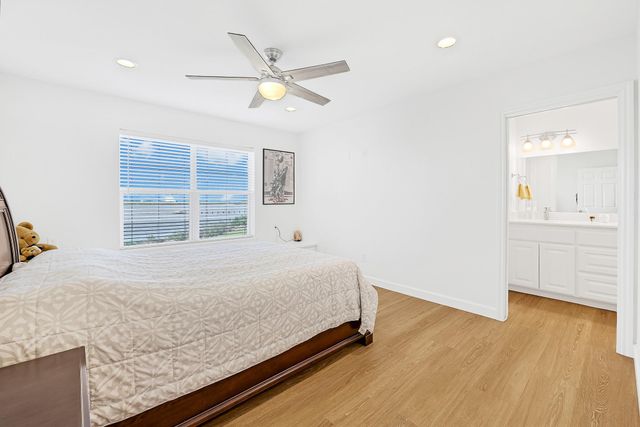 747 Waypoint Drive, Palacios, TX 77465