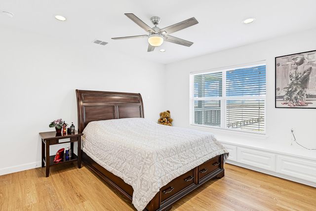 747 Waypoint Drive, Palacios, TX 77465