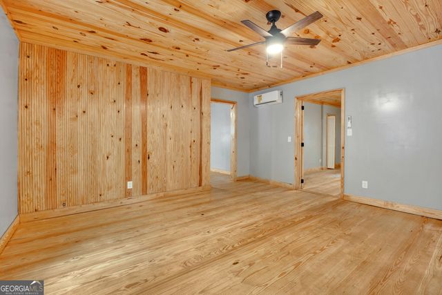 2159 HENDRICKS Street, Covington, GA 30014
