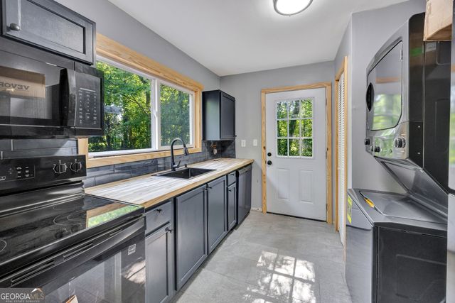 2159 HENDRICKS Street, Covington, GA 30014