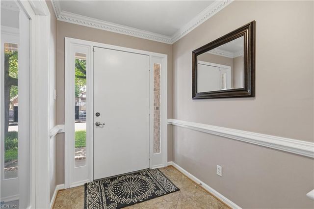 616 Royal Grant DR, Chesapeake, VA 23322