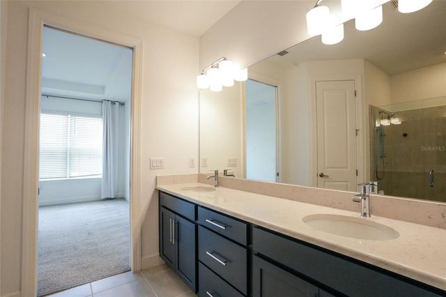16117 ISOLA PLACE, Bradenton, FL 34211