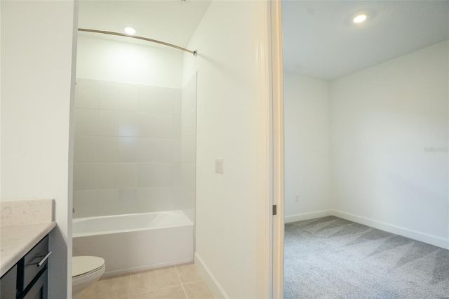 16117 ISOLA PLACE, Bradenton, FL 34211