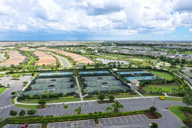 16117 ISOLA PLACE, Bradenton, FL 34211